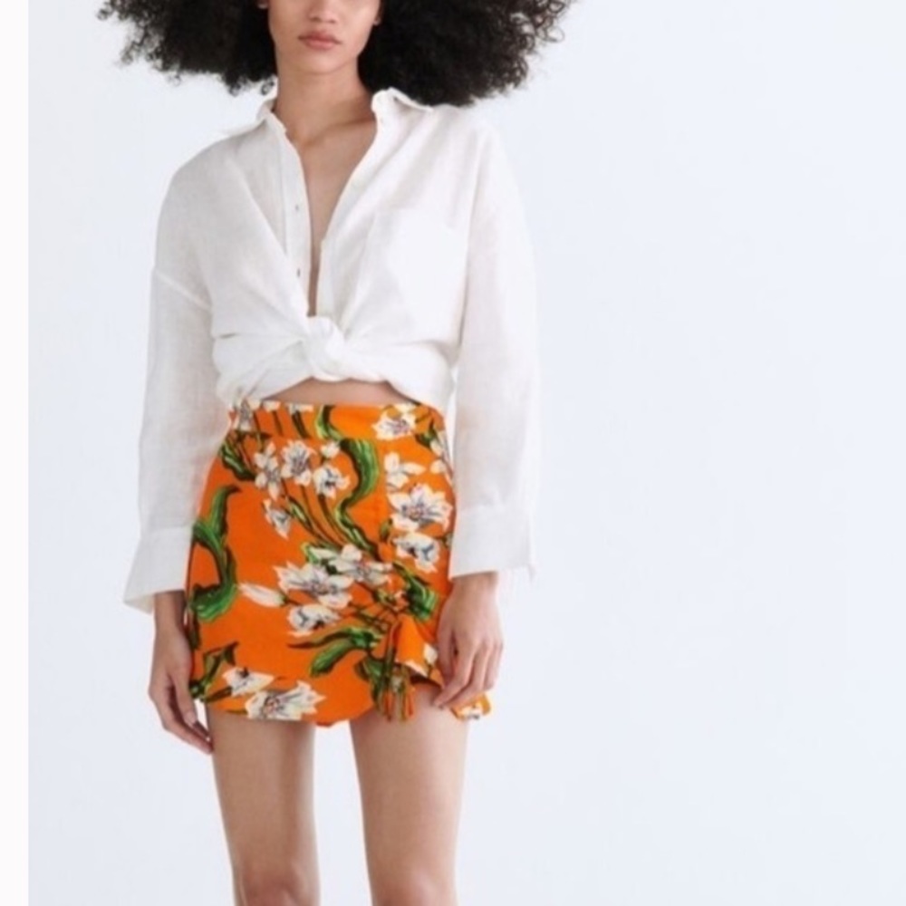Zara orange floral Hawaiian skort